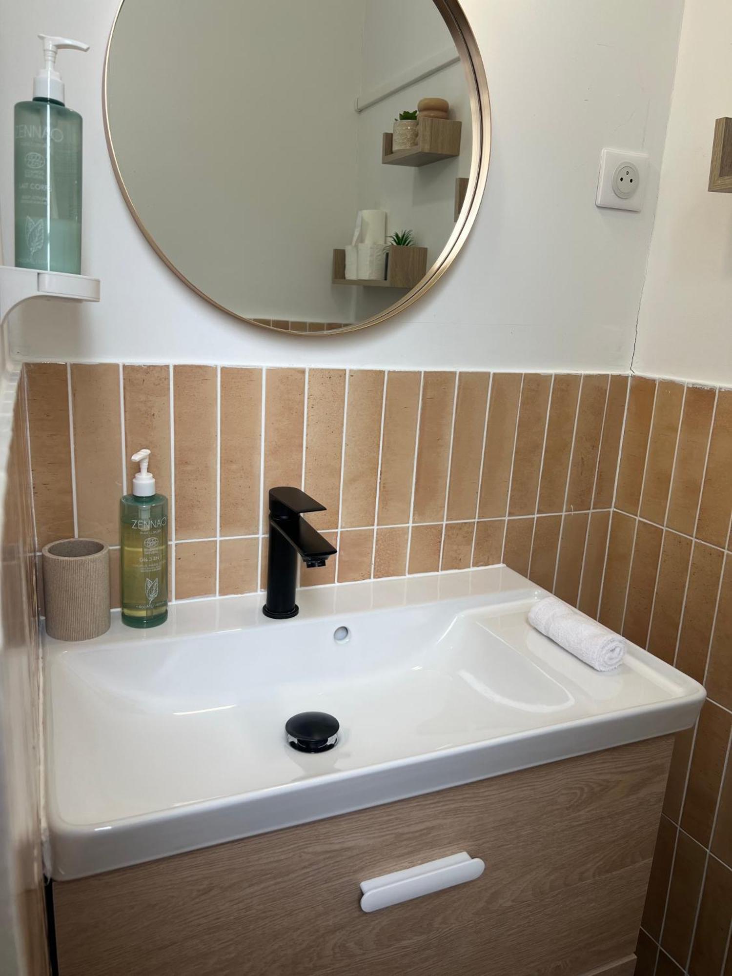 "Le Charleville", Superbe Appartement, Gare De Nevers, Service Premium By Primo C0Nciergerie Εξωτερικό φωτογραφία